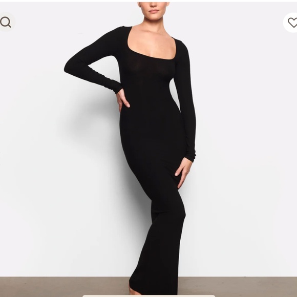 SKIMS soft lounge long sleeve black maxi dress - Picture 1 of 5